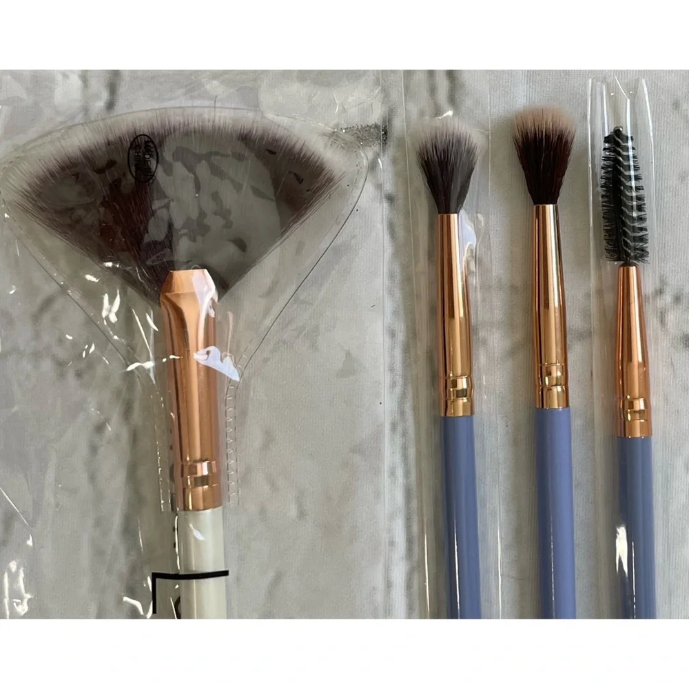 Luxie beauty wanderlust